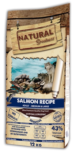 Natural greatness salmon sensitive medium (2 KG)