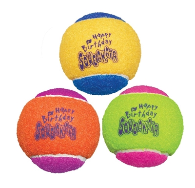 Kong squeakair birthday balls (6,5 CM 3 ST)